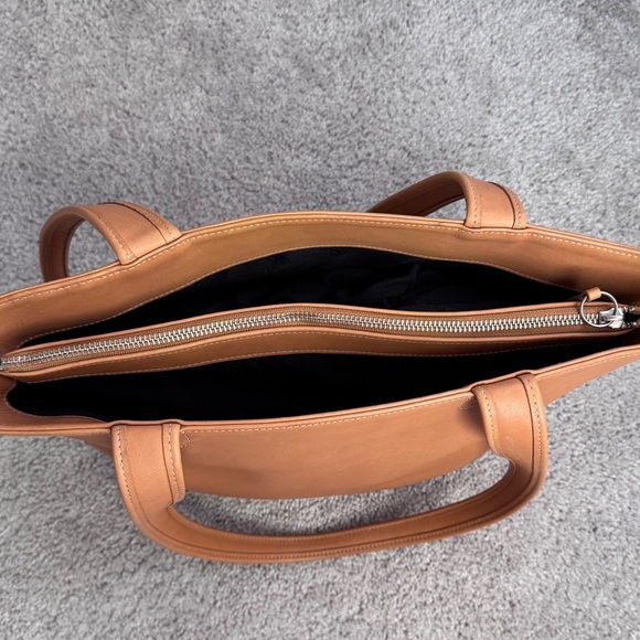 Coach Bleecker Basket Leather Tote Bag Camel - Picture 15 of 15